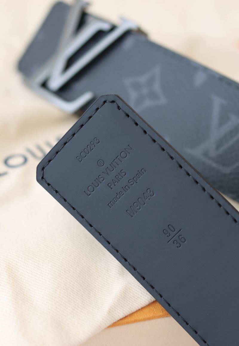 l0vis Vvtt0n belts